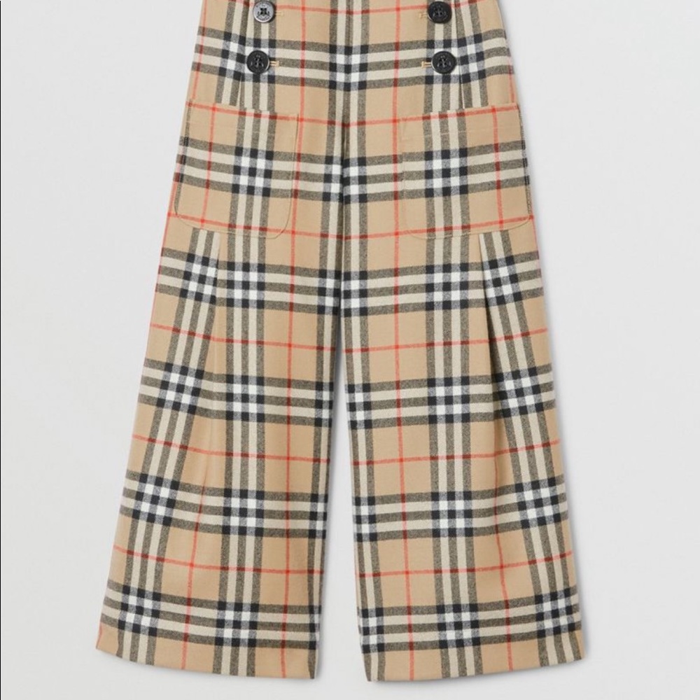 Burberry pants size 6